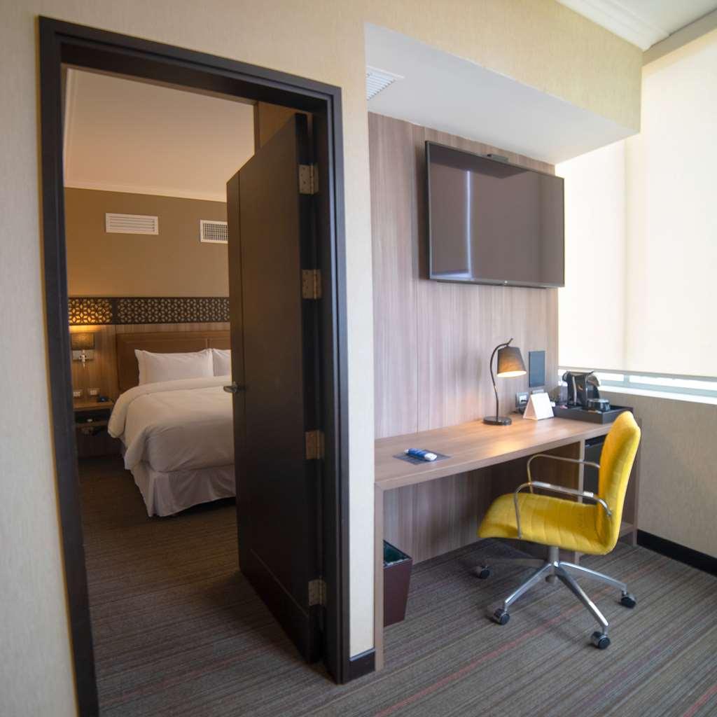 Hotel Doubletree By Hilton Trujillo Encalada Pokój zdjęcie
