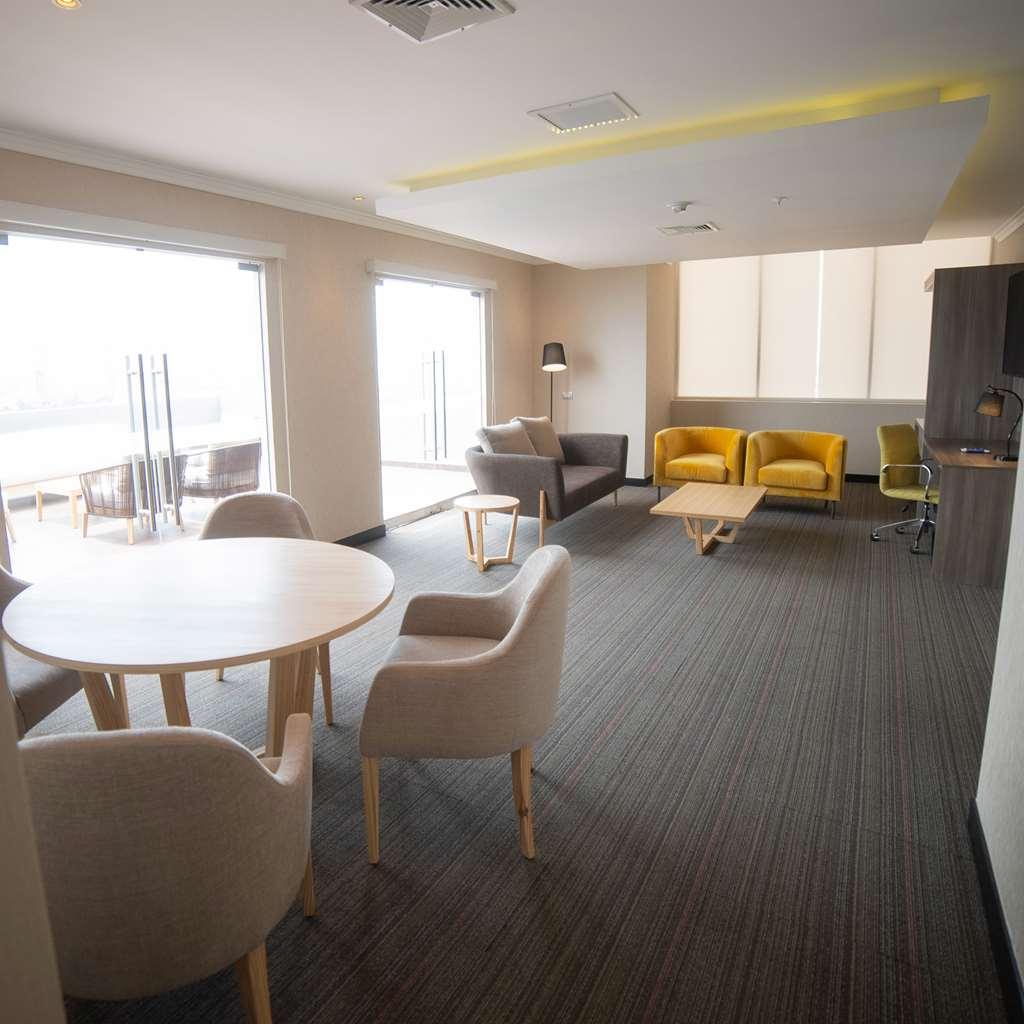 Hotel Doubletree By Hilton Trujillo Encalada Pokój zdjęcie