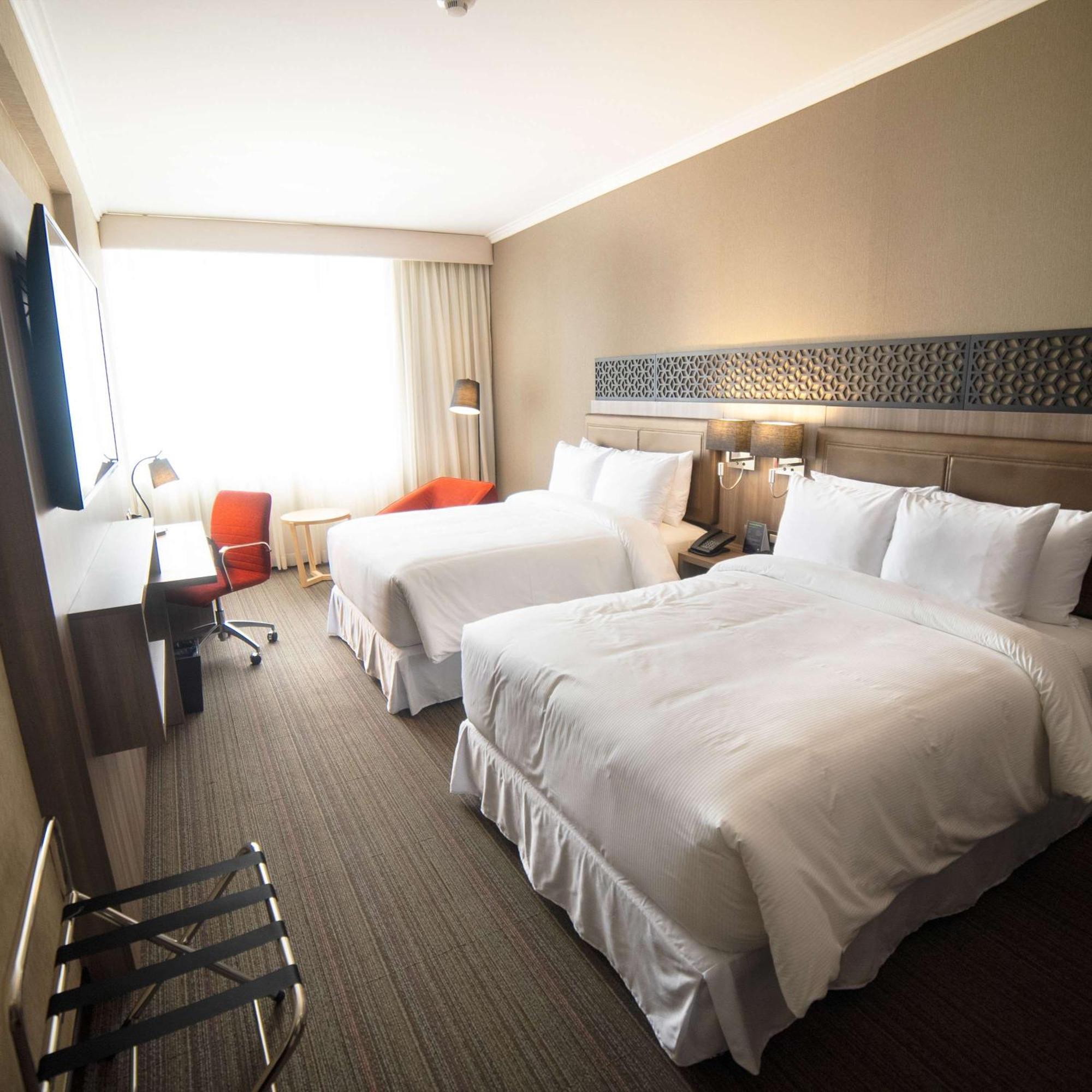 Hotel Doubletree By Hilton Trujillo Encalada Zewnętrze zdjęcie