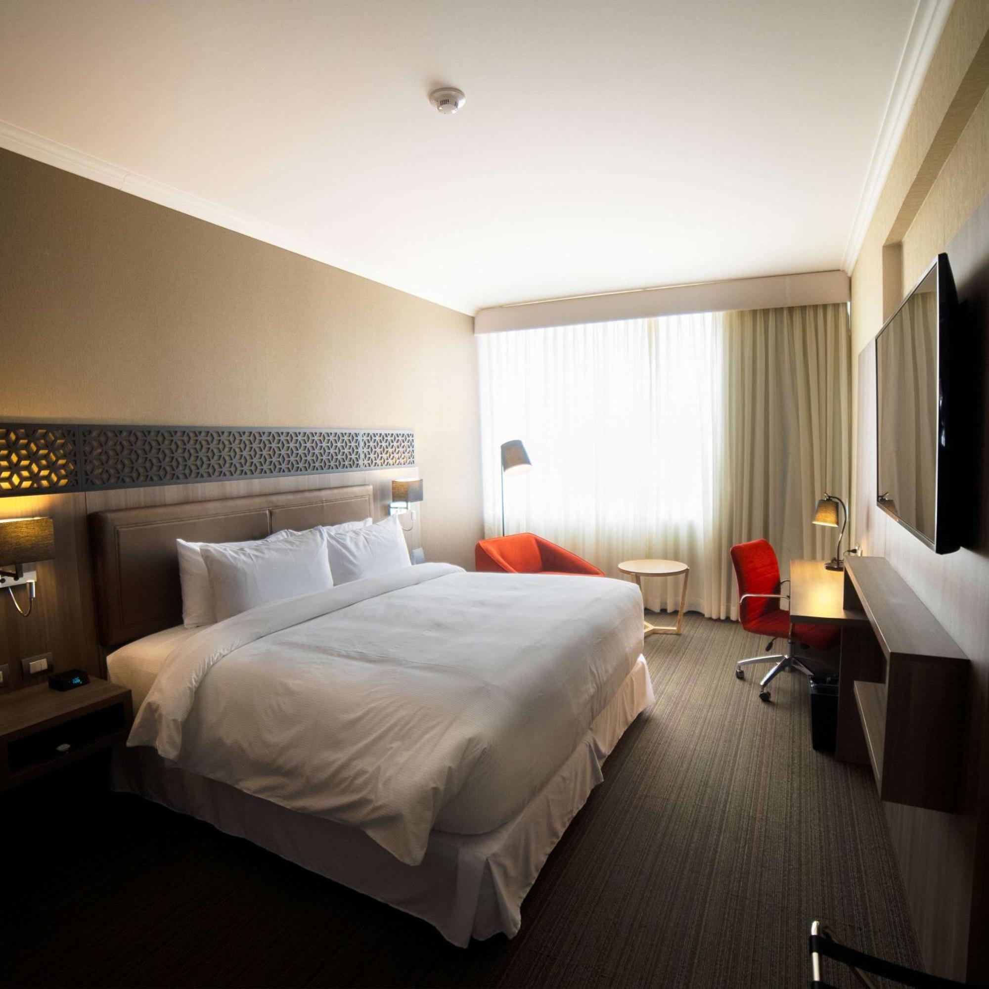 Hotel Doubletree By Hilton Trujillo Encalada Zewnętrze zdjęcie